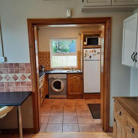 Cheerful Three Bedroom Country Cottage بالينا المظهر الخارجي الصورة