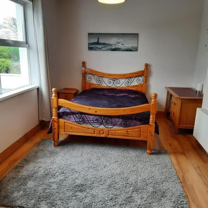 Cheerful Three Bedroom Country Cottage بالينا المظهر الخارجي الصورة